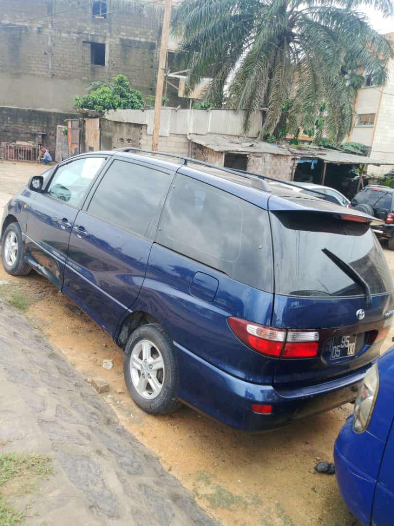 family SUV rental Cameroon road trip vehicles Douala travel cars booking guide